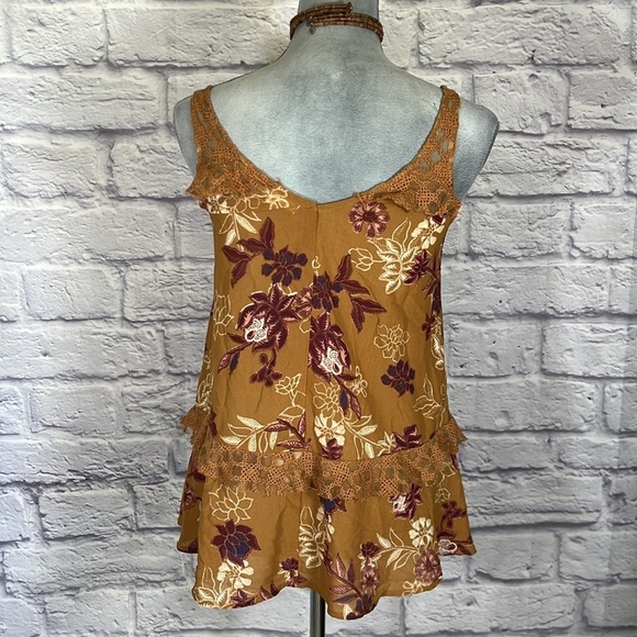 Mason & Belle Floral Lace Trim Tank Top - Brown and Purple - Picture 3 of 6